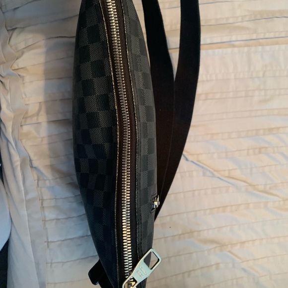 louis Vuitton Mick PM damier graphite cross body - Picture 4 of 9